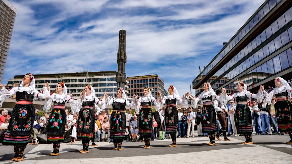 Serbian Folk Dance — photo 111