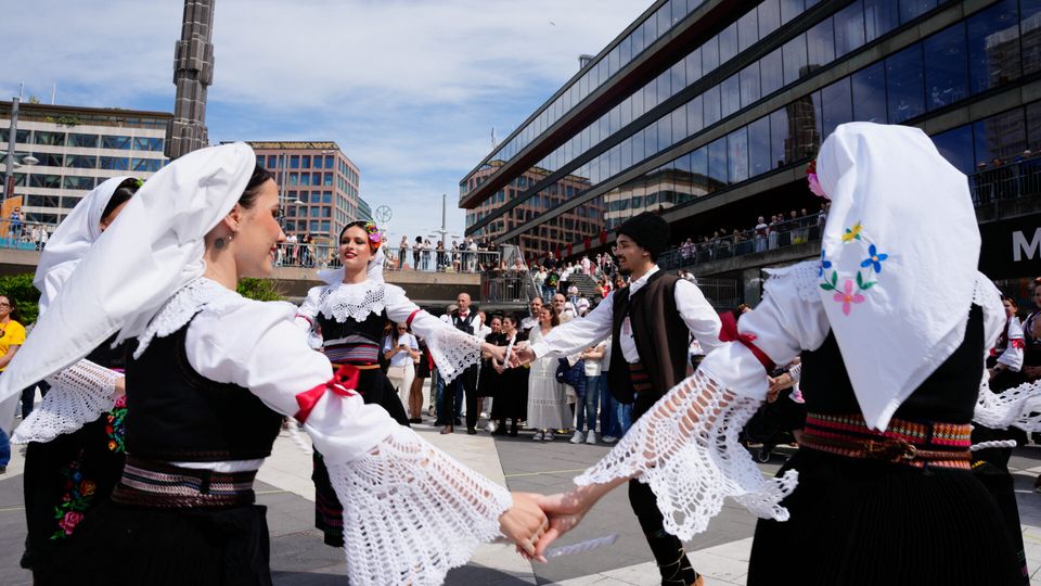 Serbian Folk Dance — photo 119