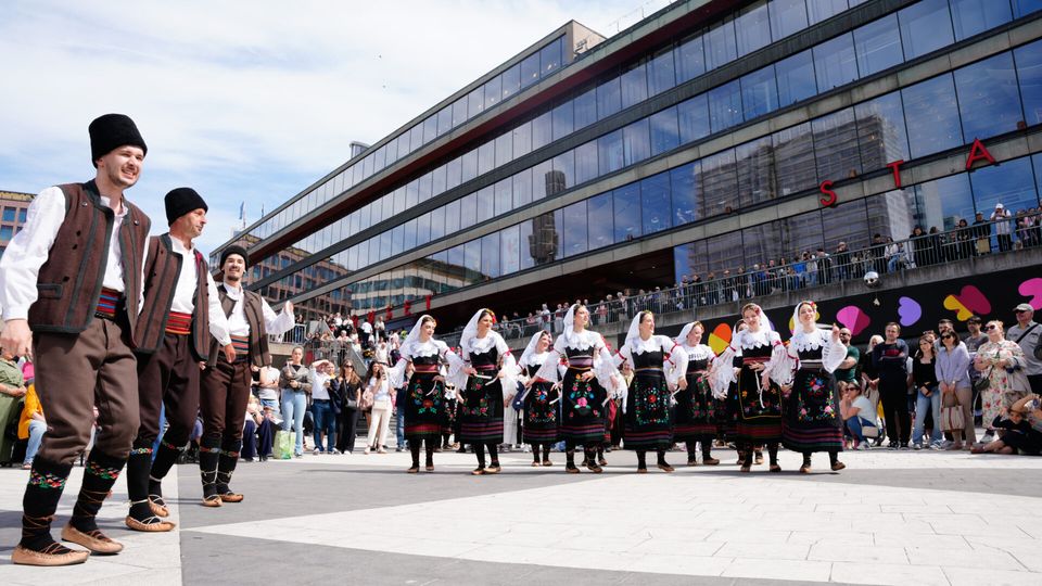 Serbian Folk Dance — photo 128