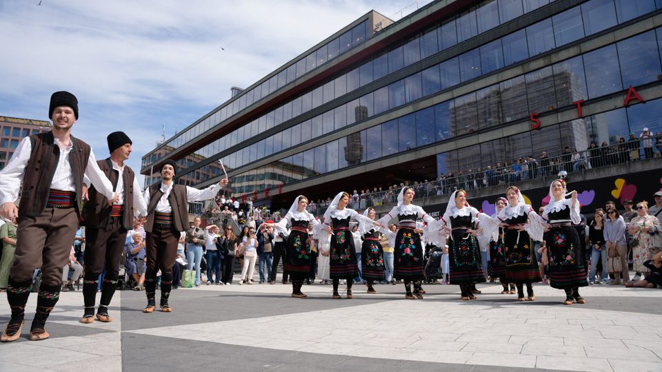 Serbian Folk Dance — photo 138