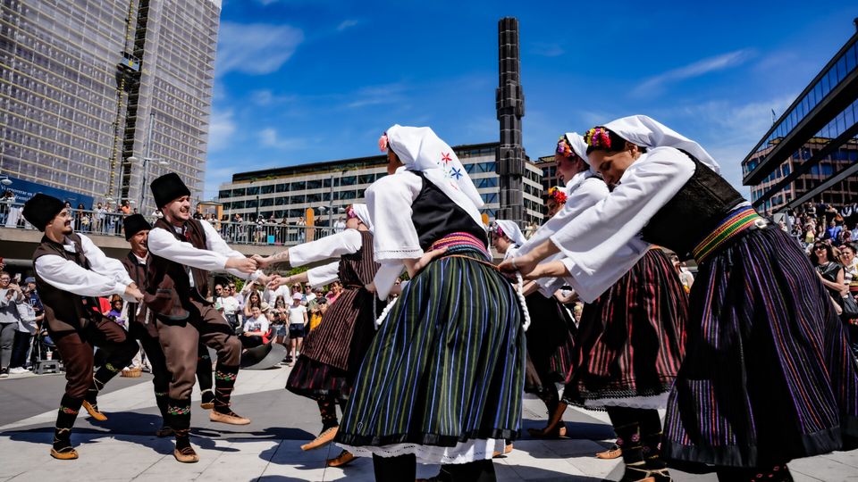 Serbian Folk Dance — photo 34