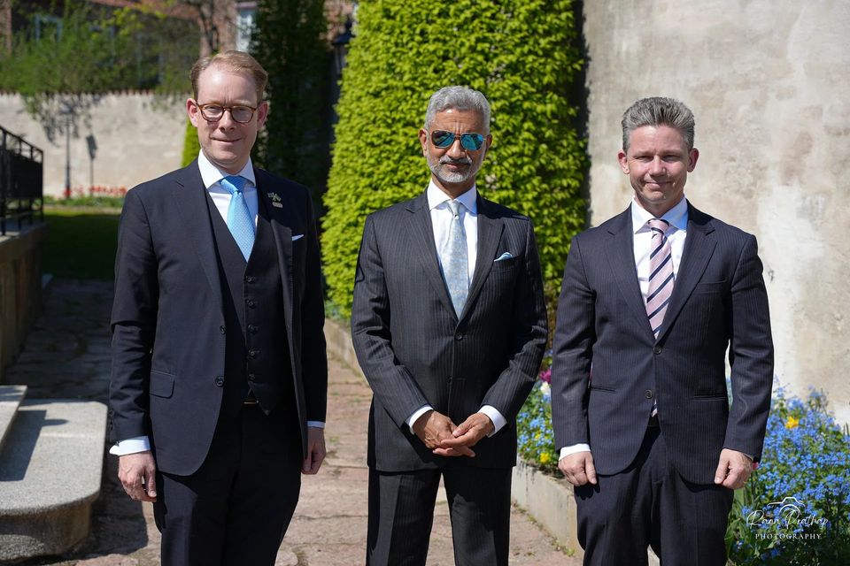 TOBIAS BILLSTRÖM Pål Jonson Dr S Jaishanker Visit 2023 — photo 1